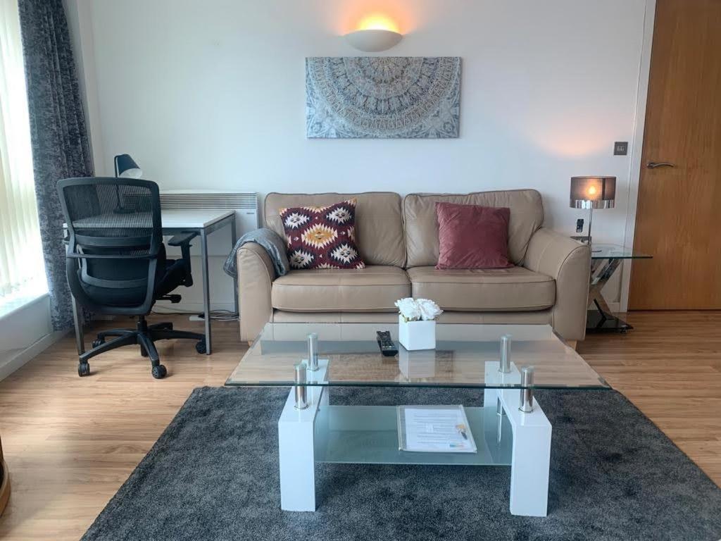 Marco Island -Spacious City Centre 2 Bedroom Apartment Nottingham Exteriér fotografie